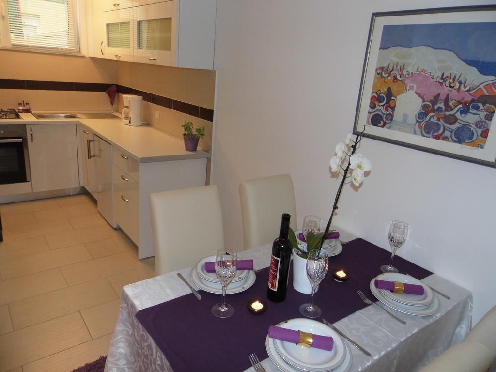 Apartments Mirakul Задар Стая снимка