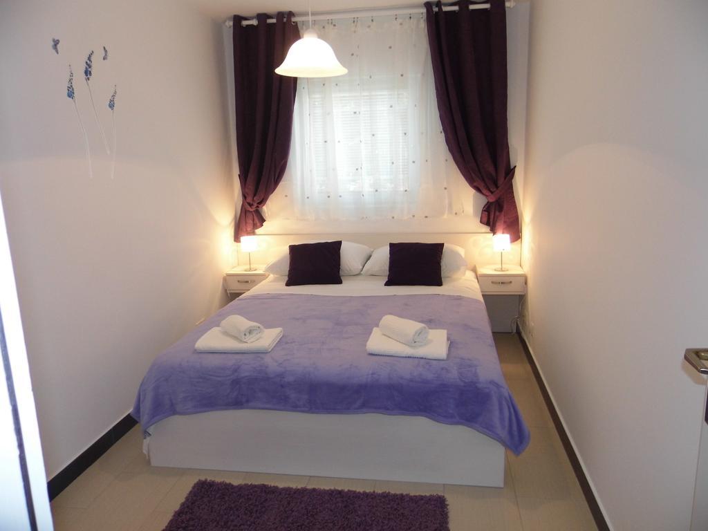 Apartments Mirakul Задар Стая снимка