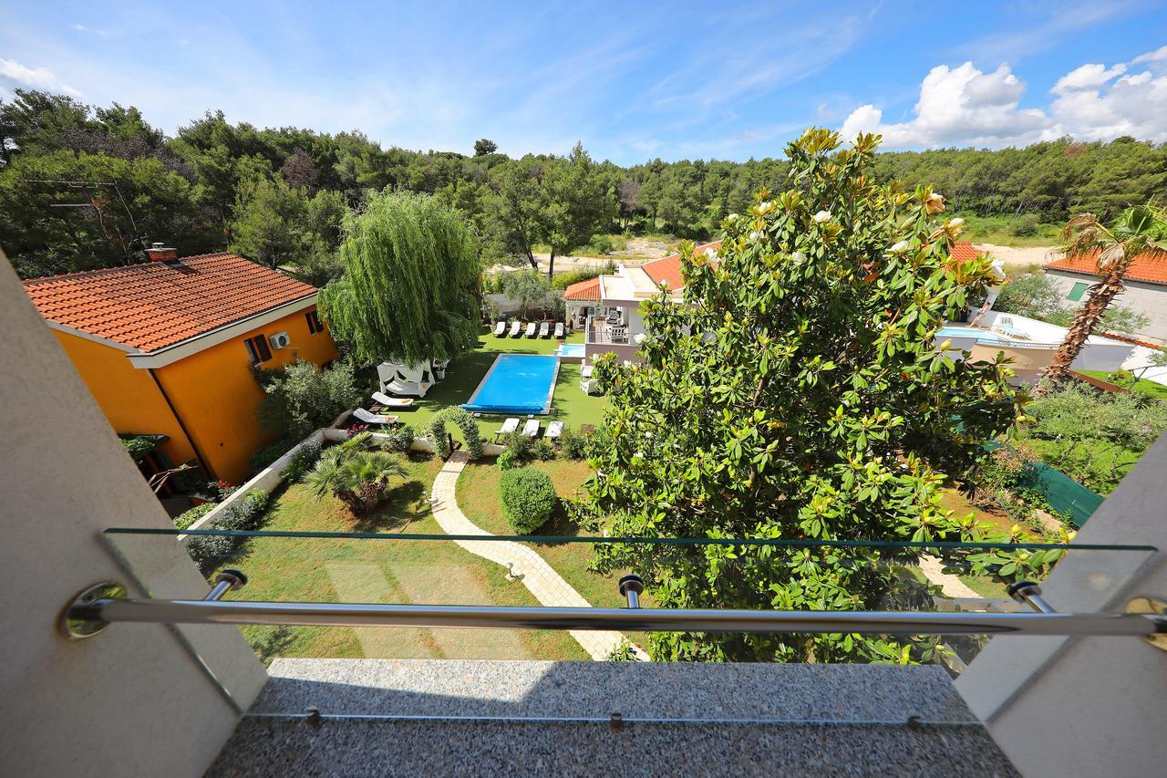 Apartments Mirakul Задар Екстериор снимка