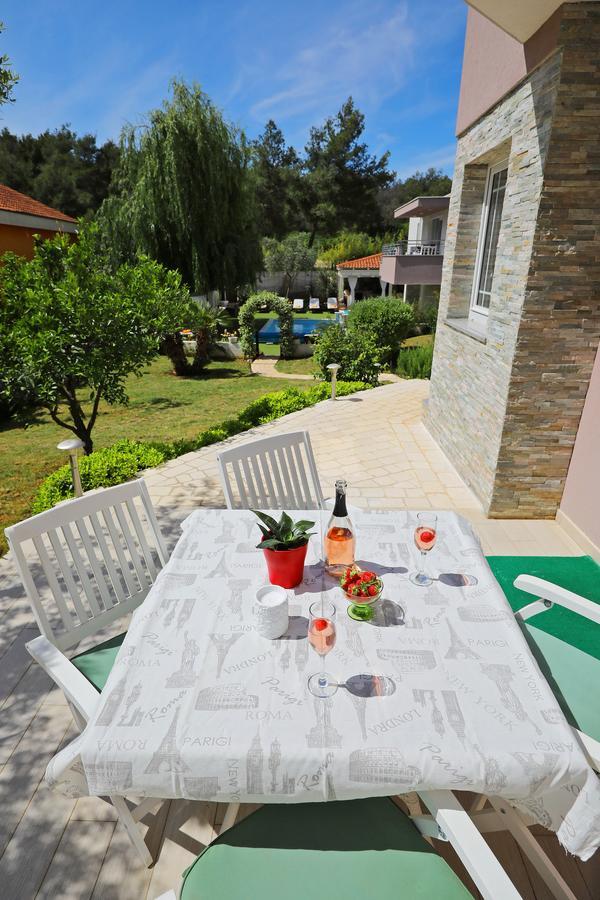 Apartments Mirakul Задар Екстериор снимка