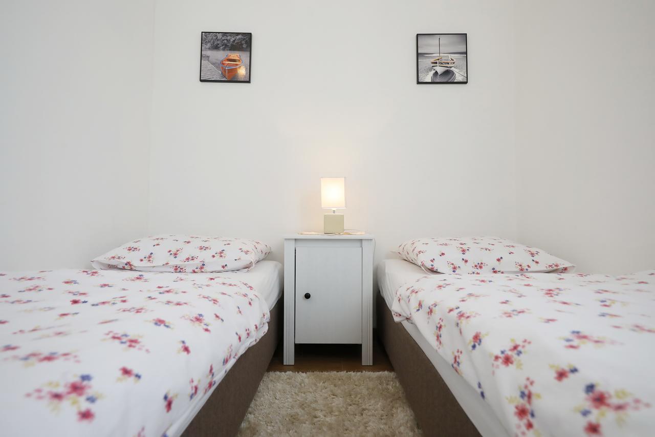 Apartments Mirakul Задар Екстериор снимка