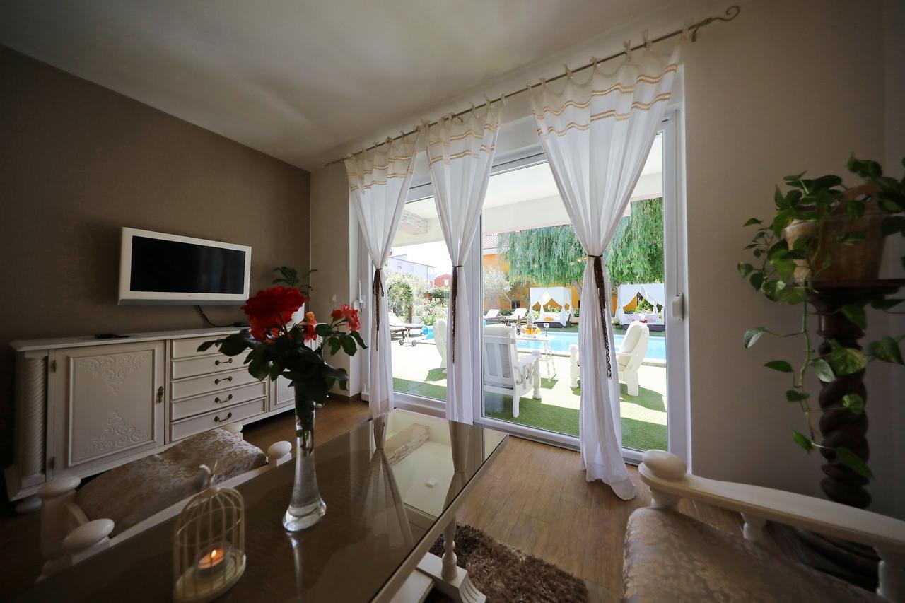 Apartments Mirakul Задар Екстериор снимка